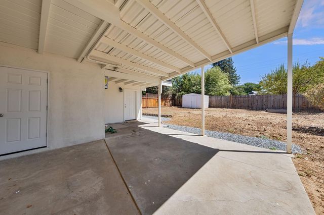 2520 Mission Ave, Carmichael, CA 95608