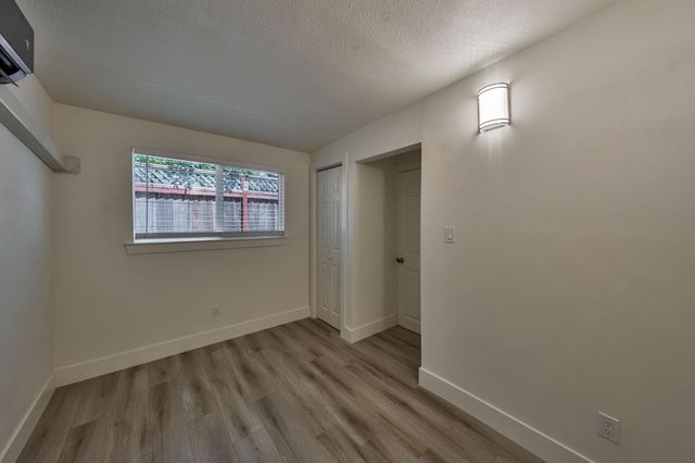 2520 Mission Ave, Carmichael, CA 95608