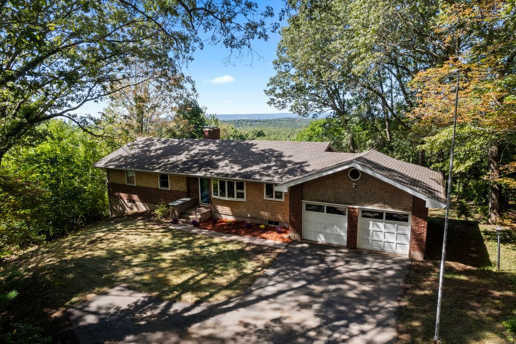 143 Cedar Ridge Drive, Glastonbury, CT 06033