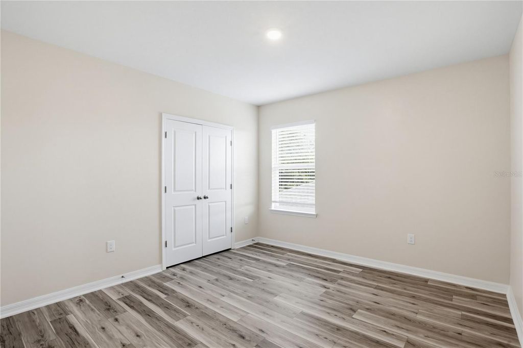 Image 21 of property listing at 813 161ST STREET E, Bradenton, FL 34212