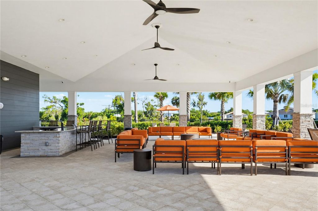 Image 43 of property listing at 813 161ST STREET E, Bradenton, FL 34212