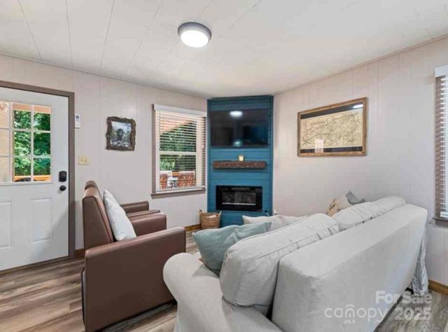 45 Mountainside Circle, Maggie Valley, NC 28751