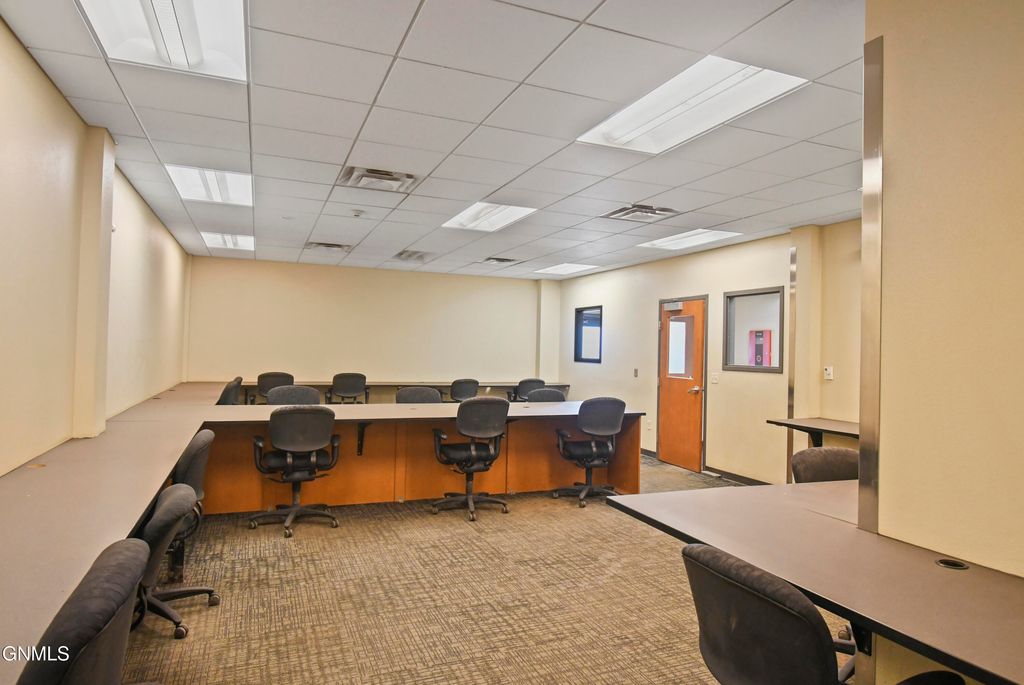 420 Halliburton Drive, Williston, ND 58801 photo 11