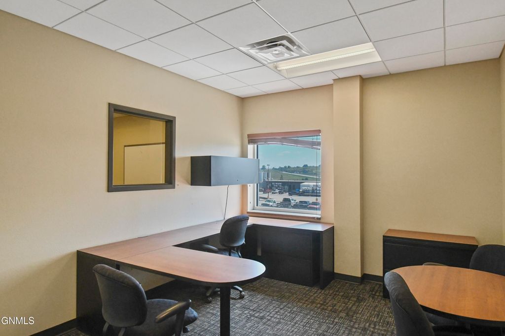 420 Halliburton Drive, Williston, ND 58801 photo 12