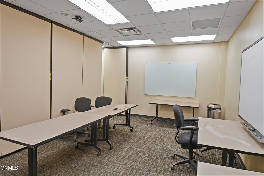 420 Halliburton Drive, Williston, ND 58801 photo 5