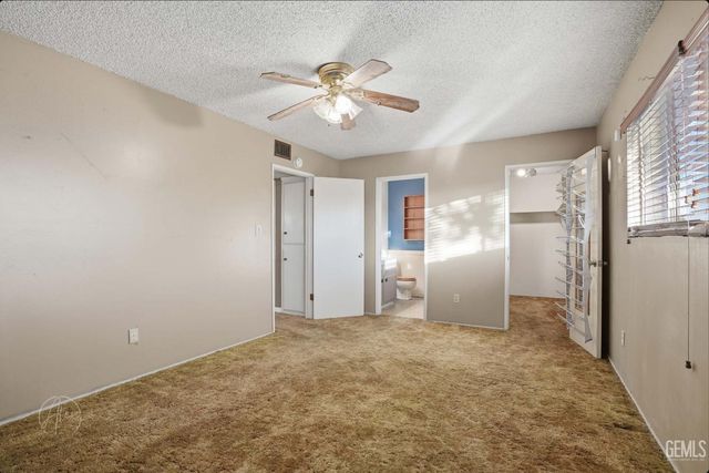 4617 De Ette Avenue, Bakersfield, CA 93313