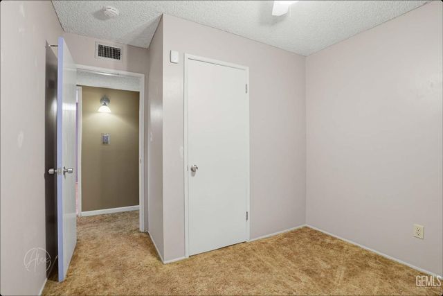 4617 De Ette Avenue, Bakersfield, CA 93313