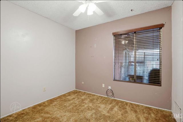 4617 De Ette Avenue, Bakersfield, CA 93313