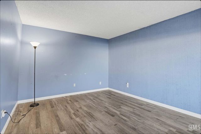 4617 De Ette Avenue, Bakersfield, CA 93313