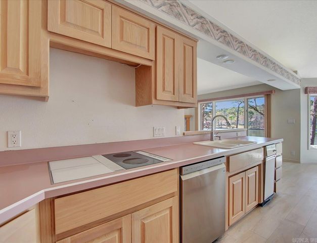 10 Adaja Lane, Hot Springs Village, AR 71909