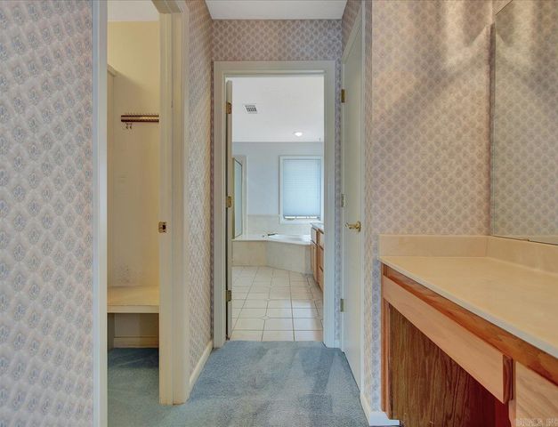 10 Adaja Lane, Hot Springs Village, AR 71909