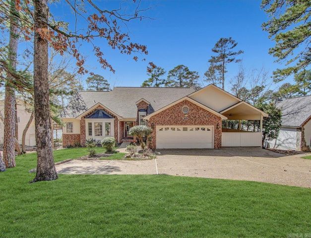 10 Adaja Lane, Hot Springs Village, AR 71909