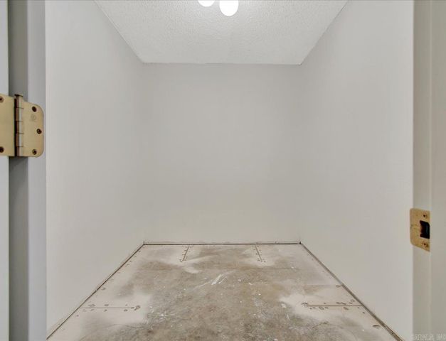 10 Adaja Lane, Hot Springs Village, AR 71909