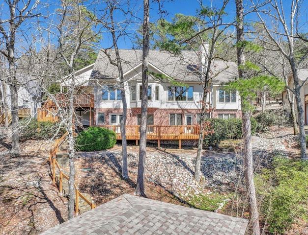 10 Adaja Lane, Hot Springs Village, AR 71909