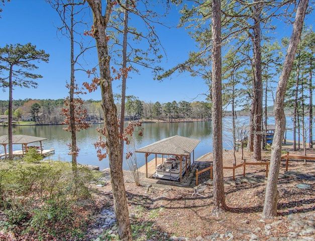 10 Adaja Lane, Hot Springs Village, AR 71909