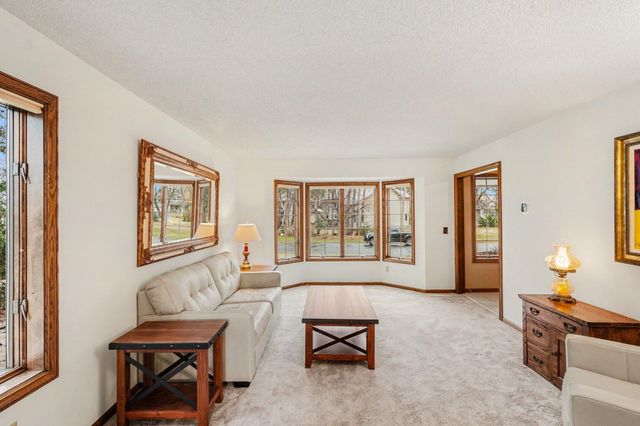 3118 139th Avenue NW, Andover, MN 55304