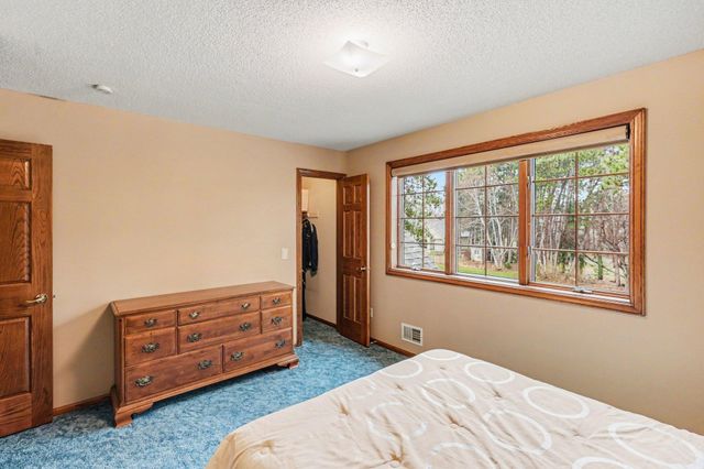 3118 139th Avenue NW, Andover, MN 55304