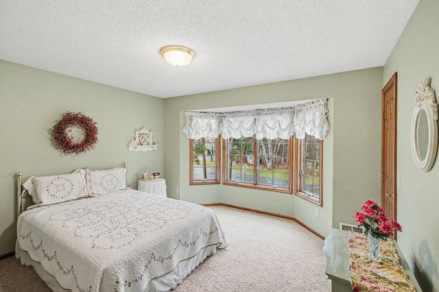 3118 139th Avenue NW, Andover, MN 55304