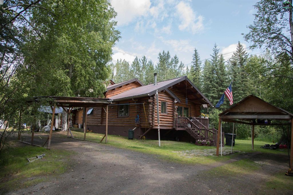 578 FARMERS LOOP ROAD, Fairbanks, AK 99712