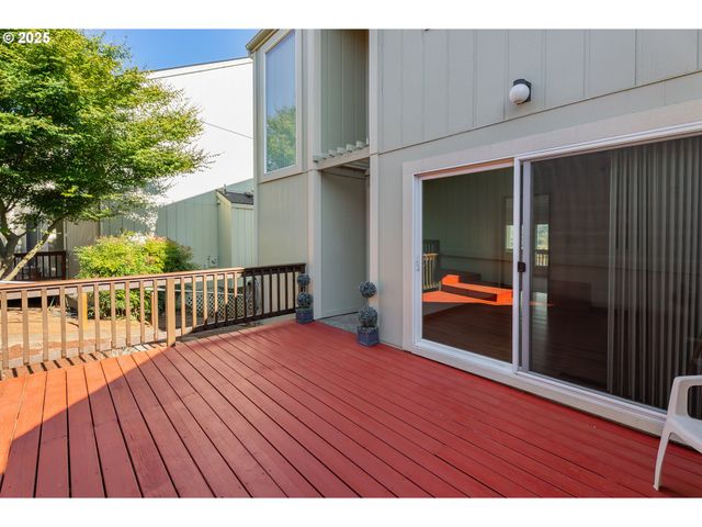 9 Ne SPYGLASS Loop, Roseburg, OR 97470