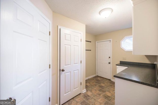 207 BECKY Drive, Bonaire, GA 31005