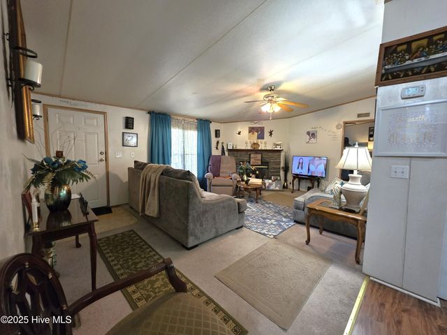 265 Neuse Road, New Bern, NC 28560