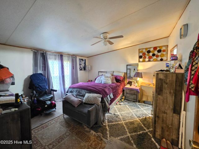 265 Neuse Road, New Bern, NC 28560