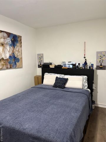 21830 110th Avenue, Queens Village, NY 11429