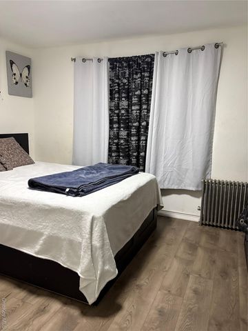 21830 110th Avenue, Queens Village, NY 11429