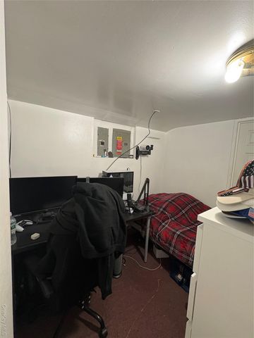 21830 110th Avenue, Queens Village, NY 11429