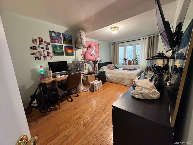 21830 110th Avenue, Queens Village, NY 11429