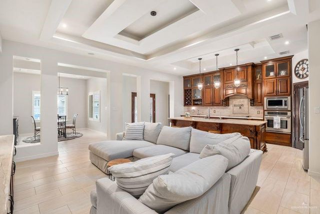 2314 Elbrus Avenue, Edinburg, TX 78539