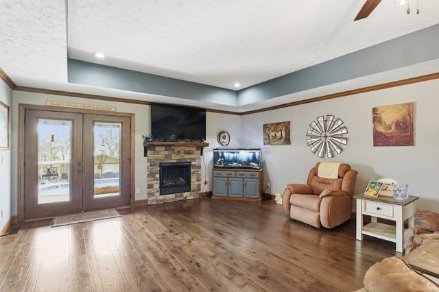 1560 Fairfield Rd, Westmoreland, TN 37186