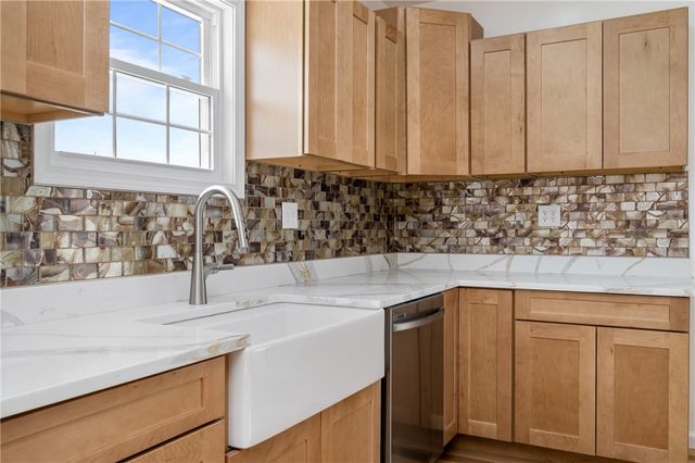 614 Plum St, Luzerne Twp, PA 15417