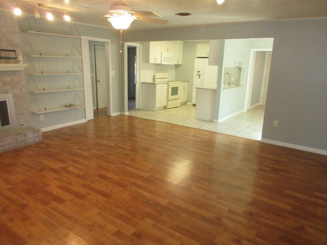 6210 Kathy Lane, Shreveport, LA 71105