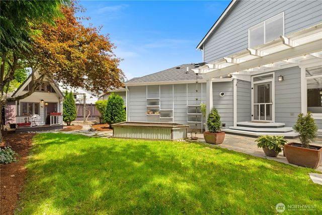 18720 33rd Avenue SE, Bothell, WA 98012
