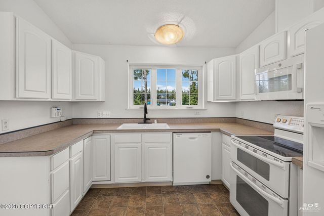 48300 Vanderberg Court, Soldotna, AK 99669