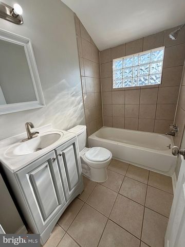 3413 WALLFORD DR, Baltimore, MD 21222