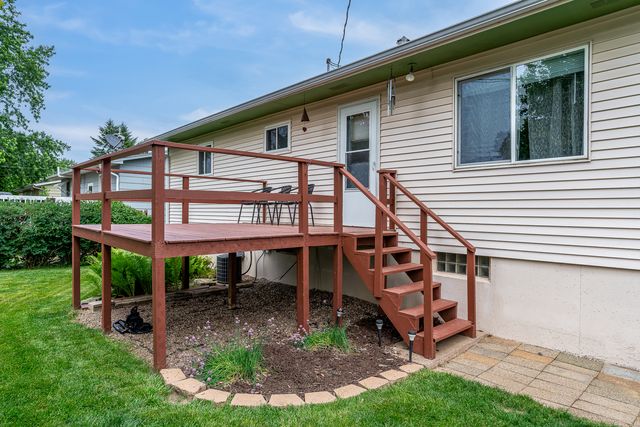 2234 Jebens Avenue, Davenport, IA 52804