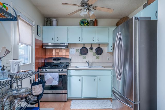 2234 Jebens Avenue, Davenport, IA 52804