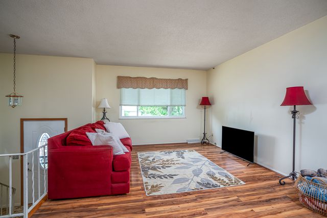 2234 Jebens Avenue, Davenport, IA 52804