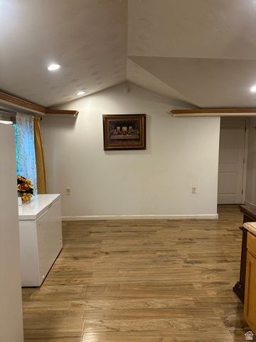1303 S STEWART ST, Salt Lake City, UT 84104