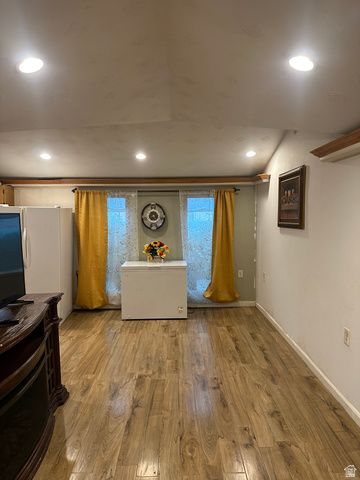 1303 S STEWART ST, Salt Lake City, UT 84104