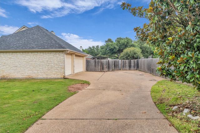 407 Gibraltar Lane, Lorena, TX 76655