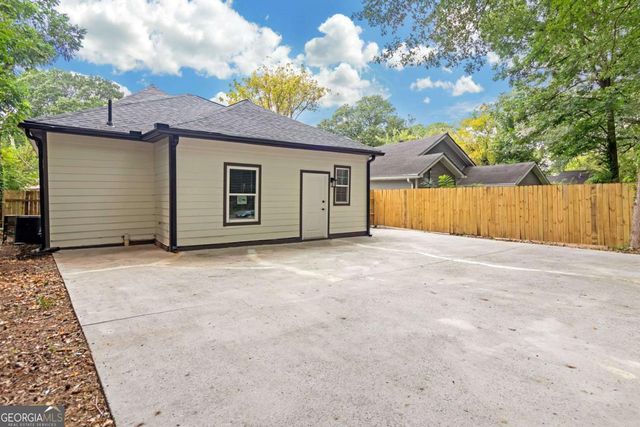 1055 Mayson Turner Road, Atlanta, GA 30314