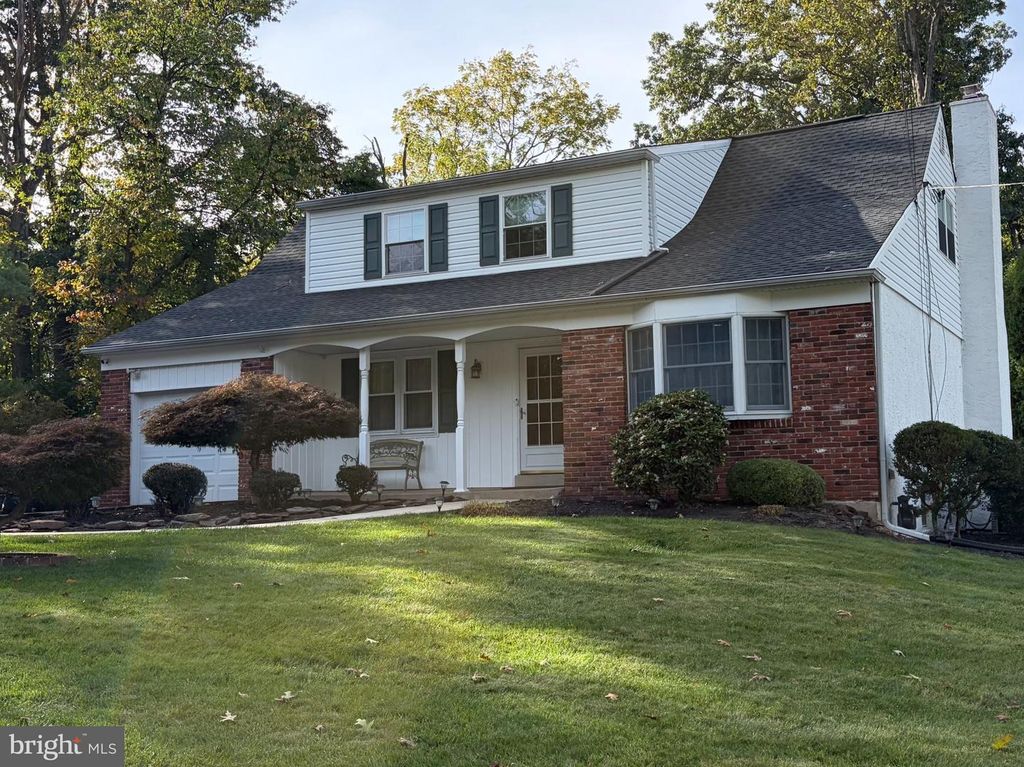 203 BRION LN, CHALFONT, PA 18914 — exterior