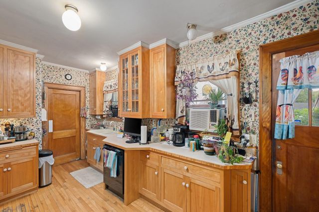 91 Tremont Street, Barre City, VT 05641