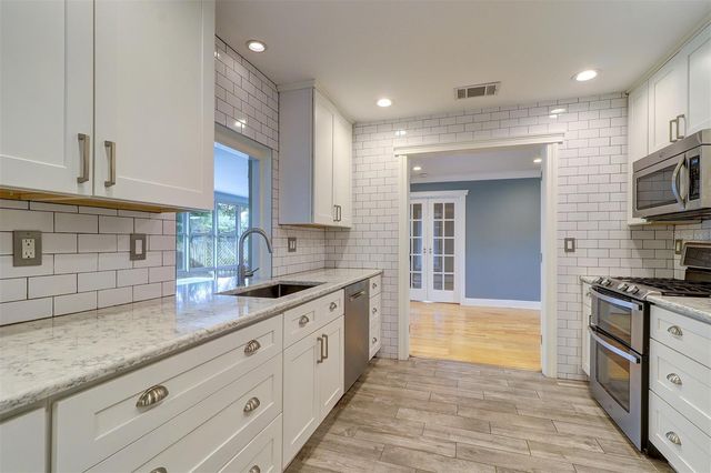 2958 MEADOW WOOD DRIVE, Clearwater, FL 33761