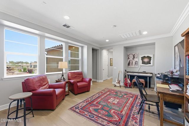 13093 Canyon Wren Court, Moorpark, CA 93021