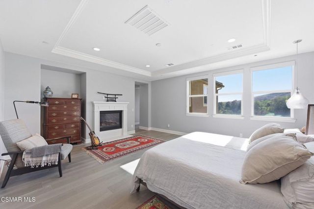 13093 Canyon Wren Court, Moorpark, CA 93021